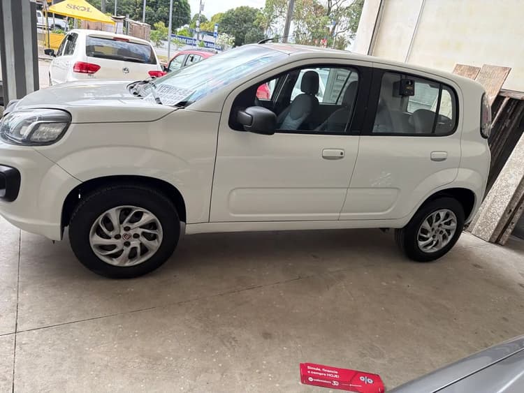 Fiat Uno Attractive 1.0 Flex 6V 5P 2017