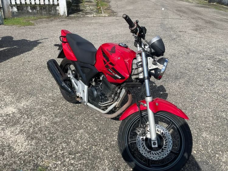 CBX 250  Bairro E Interior 