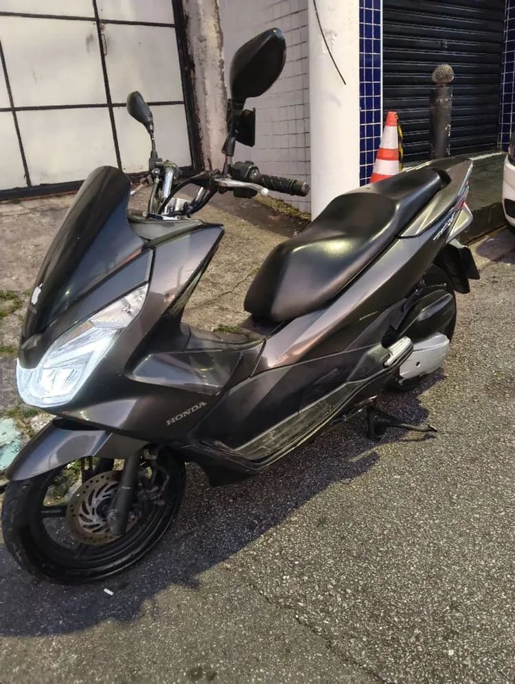 Honda PCX 2016 de procedência 