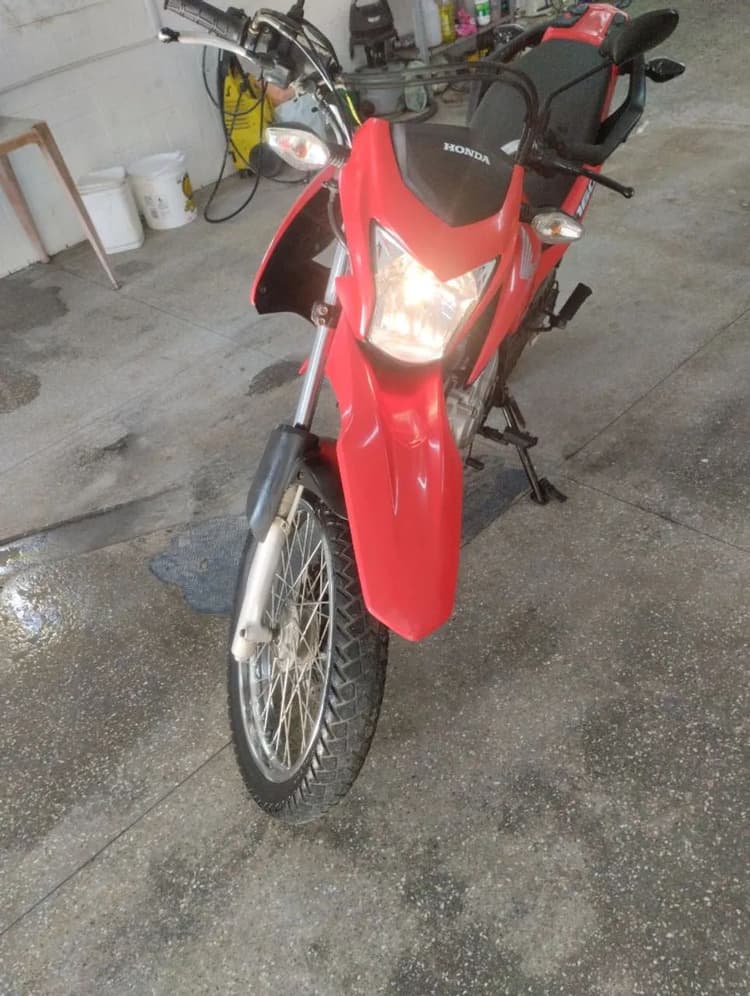 A venda Bros 160 