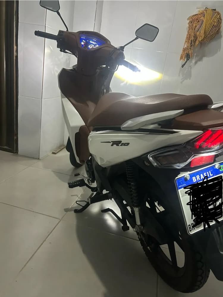 Moto shi Rio 125