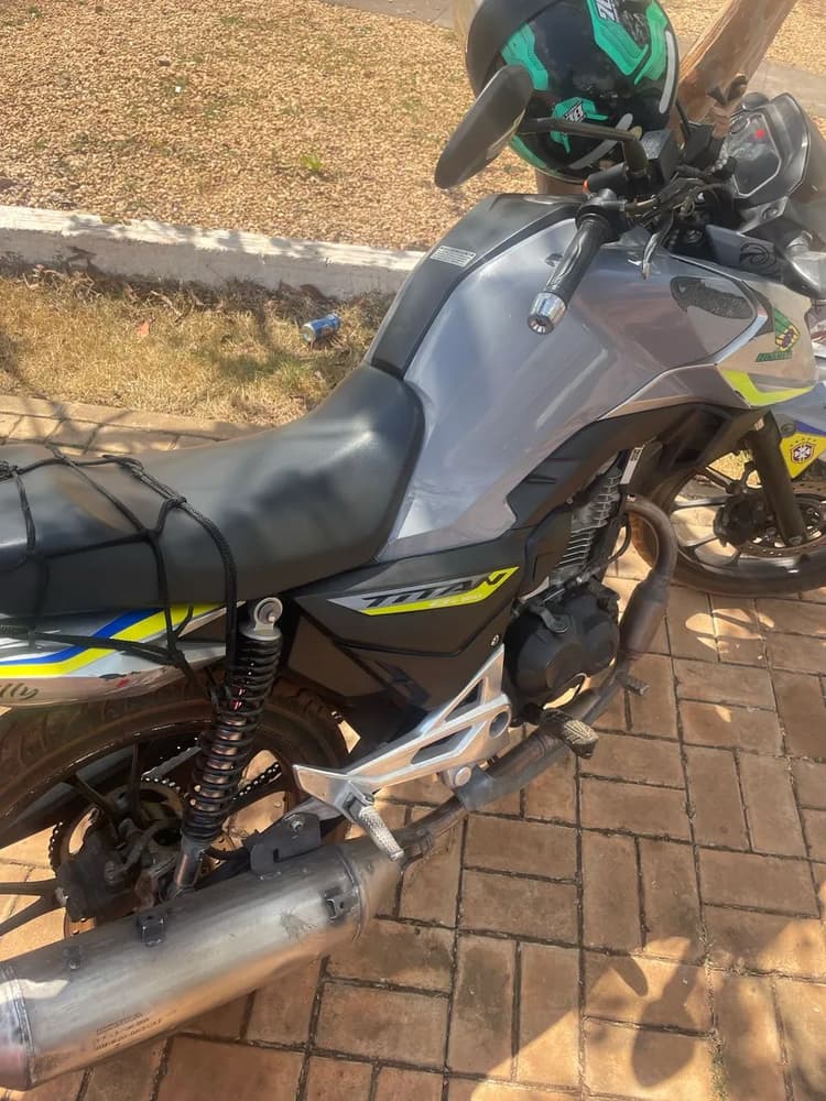 160 pouco tempo de uso 