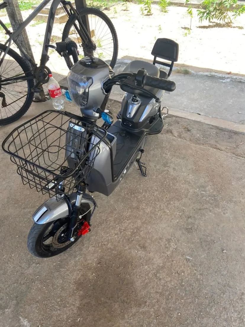 Moto elétrica 