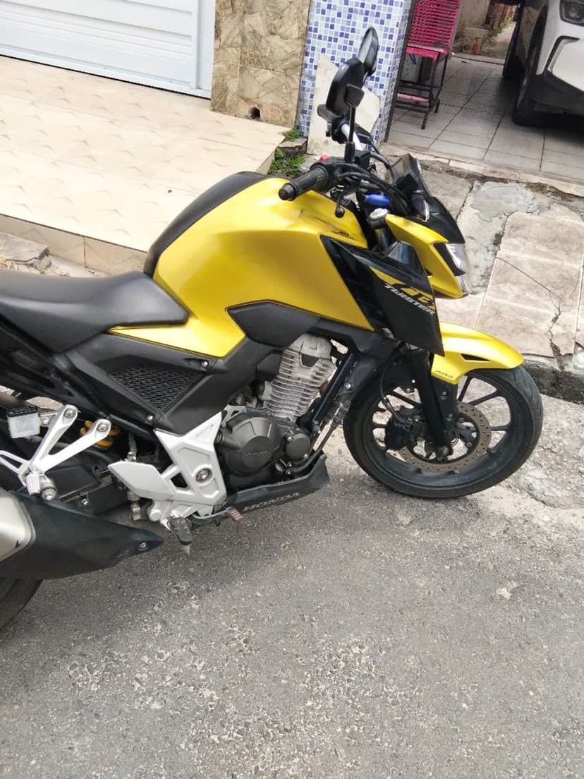 Cb 300