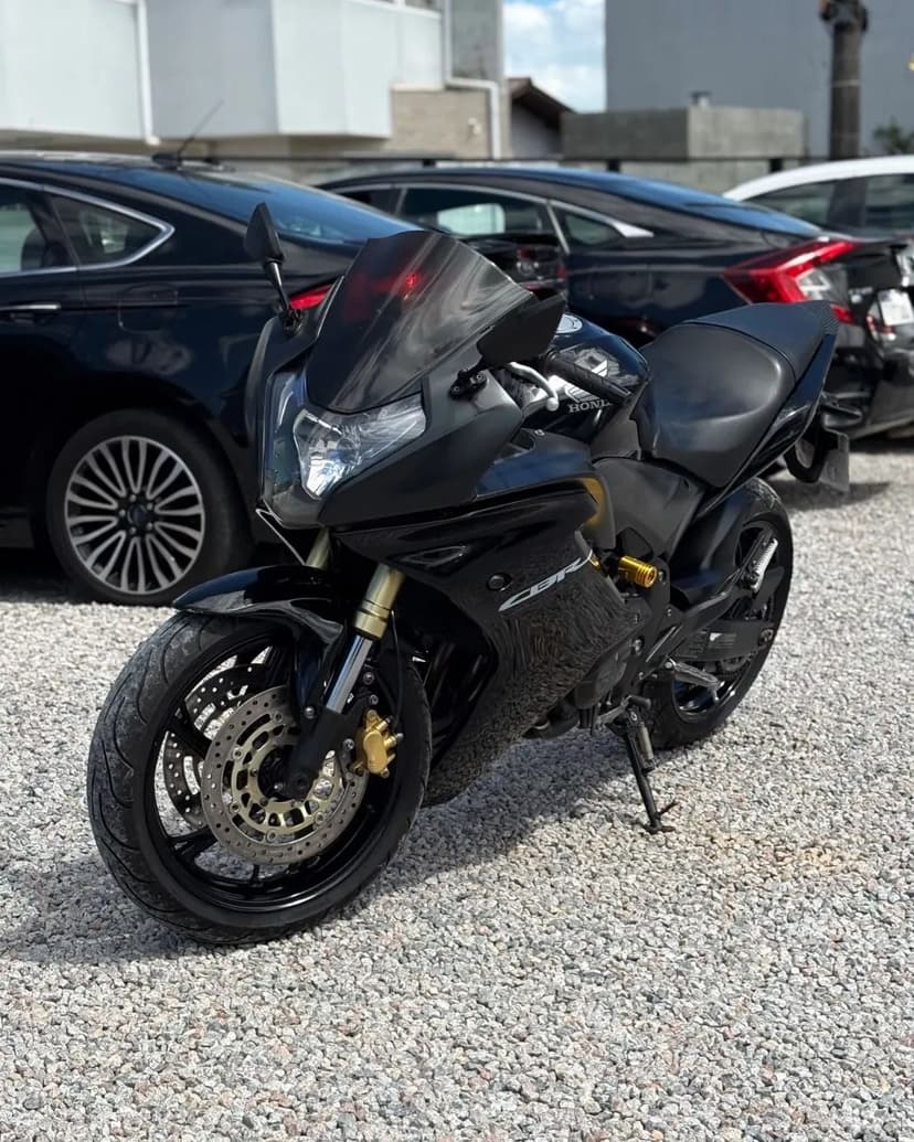 CBR 600 F