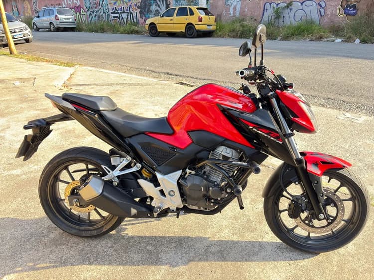Cb 300f Twister 