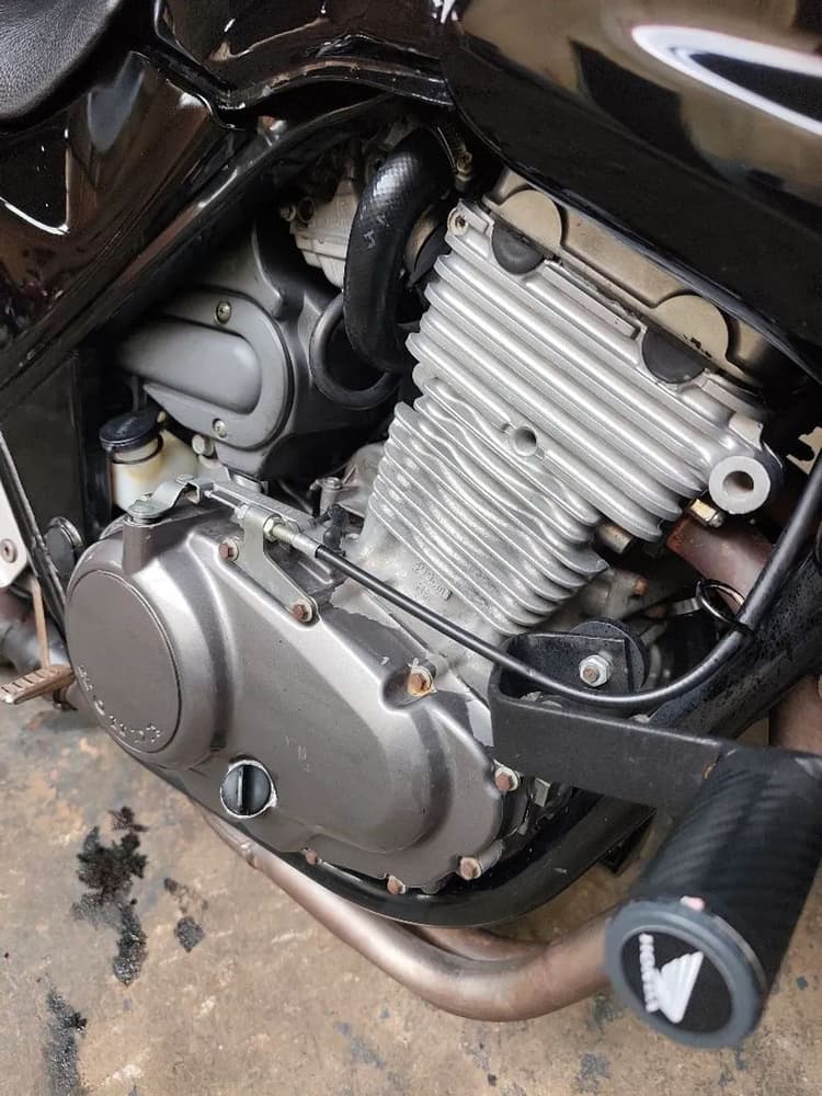 Cb 500