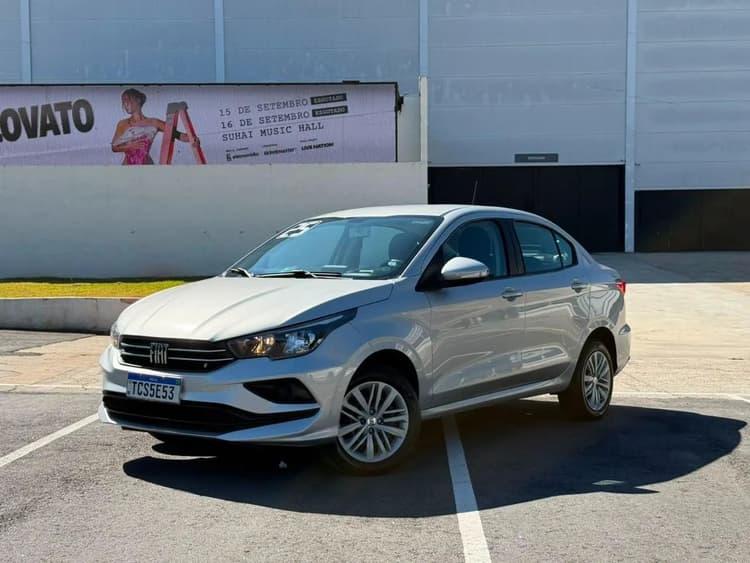 Fiat Cronos Drive 1.3 8V Flex 2025