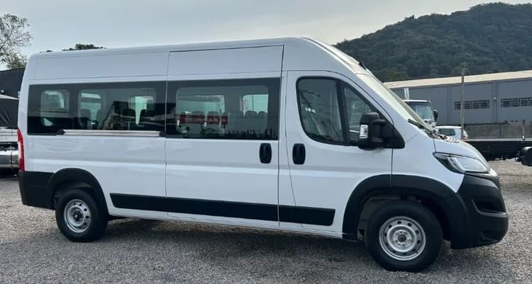 Fiat Ducato Cargo 2.2 Diesel (e6) 2025