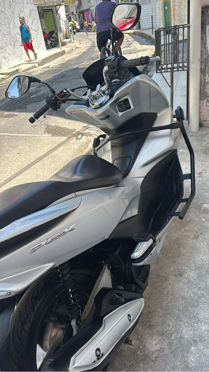 Pcx 2018 nova