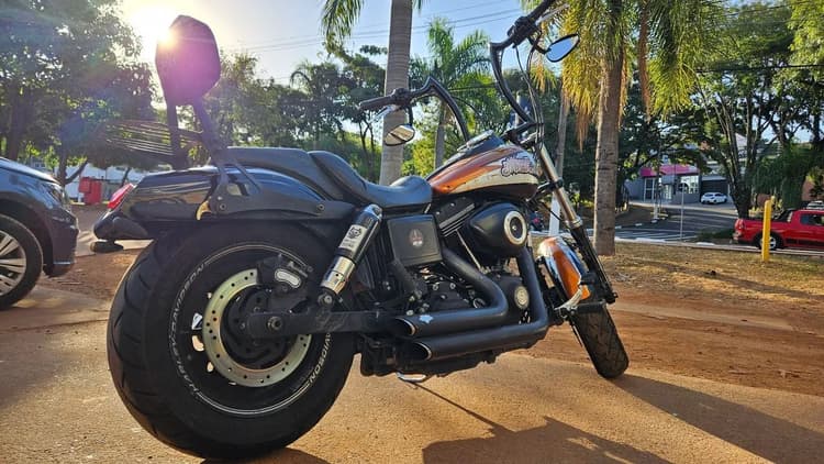 Fat Bob customizada