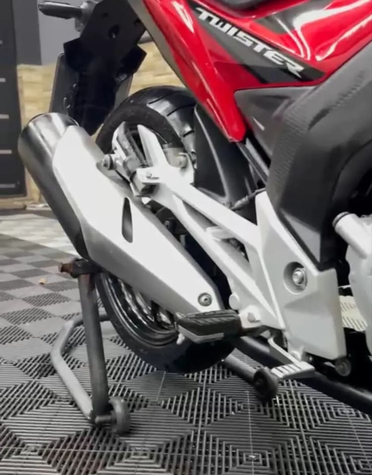 CB Twister