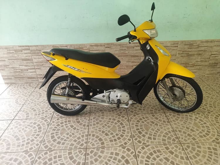 Biz 125 es 