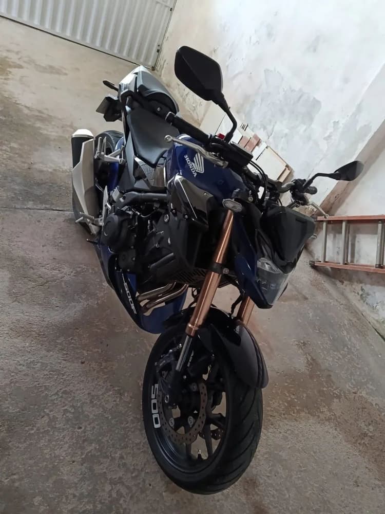 Honda cb 500f 2024