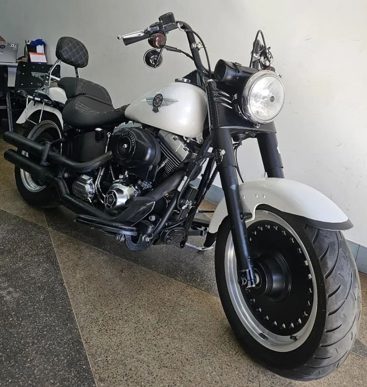 HARLEY DAVIDSON FLSTB 11/11