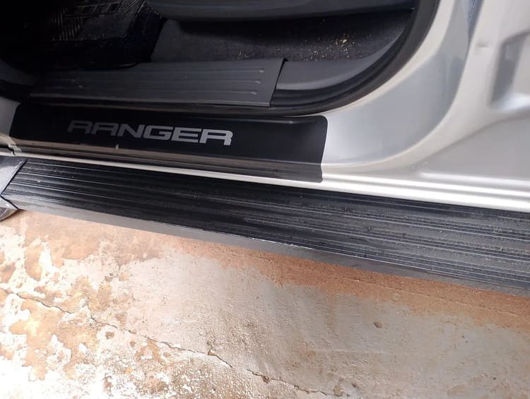Ford Ranger XLS 2.5 16V 4X2 CD Flex 2013