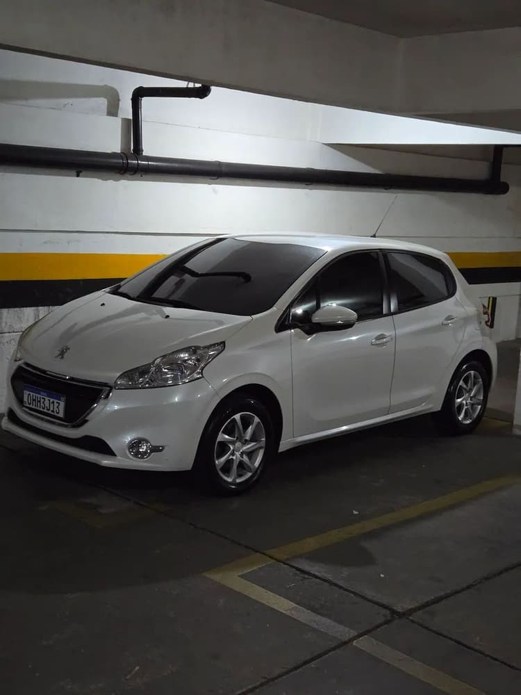 Peugeot 208 Active/active Pack 1.5 Flex 8V 5P 2014