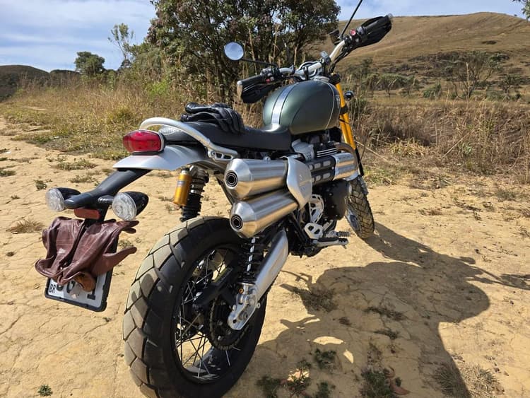 Triumph scrambler XE