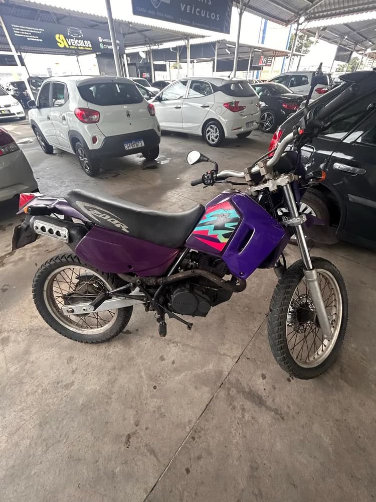 XR 200R