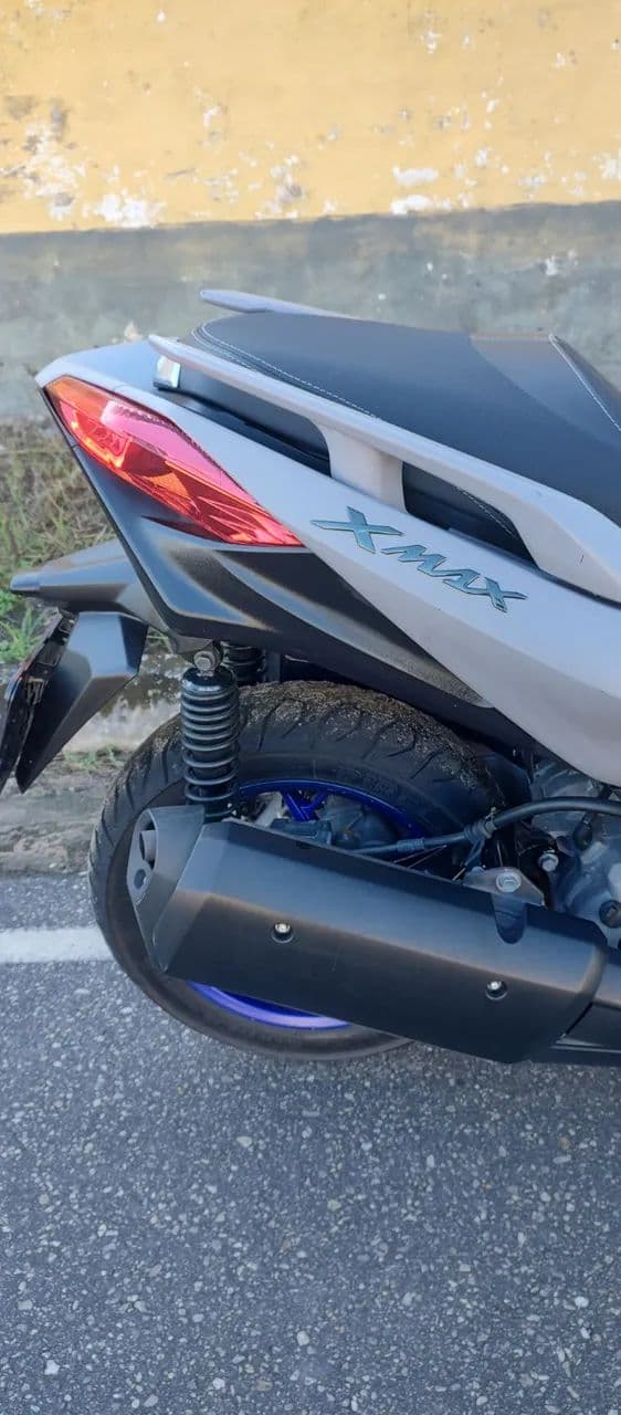 Yamaha XMAX 250c