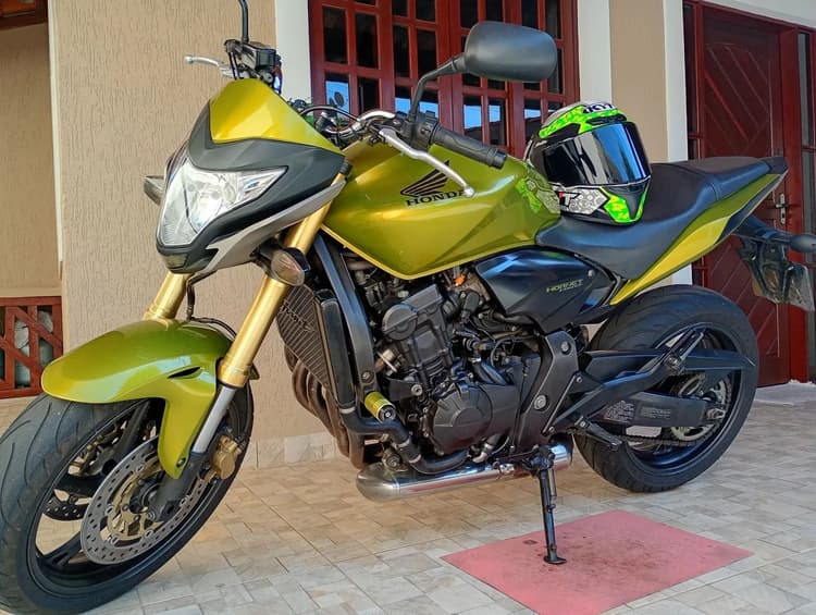 Hornet 