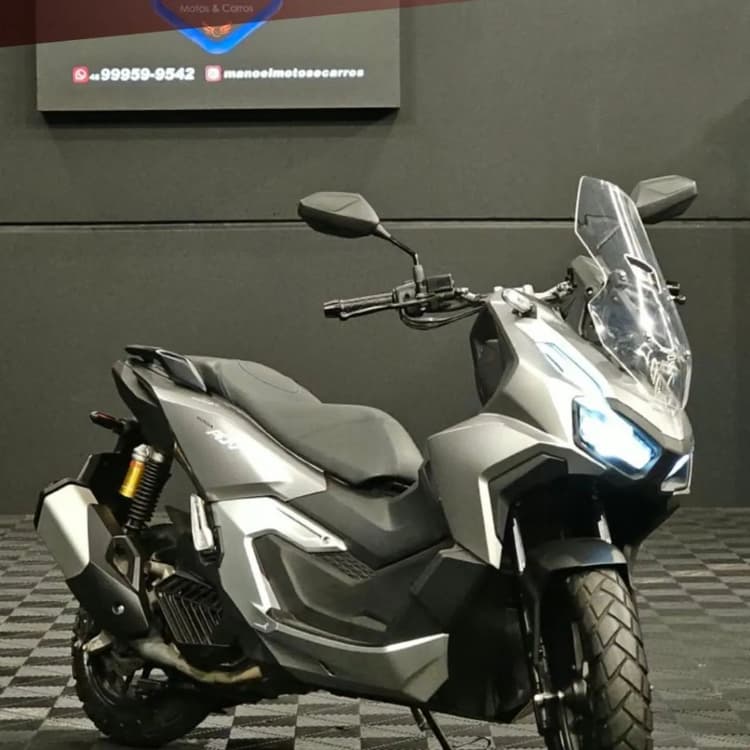 ADV 160