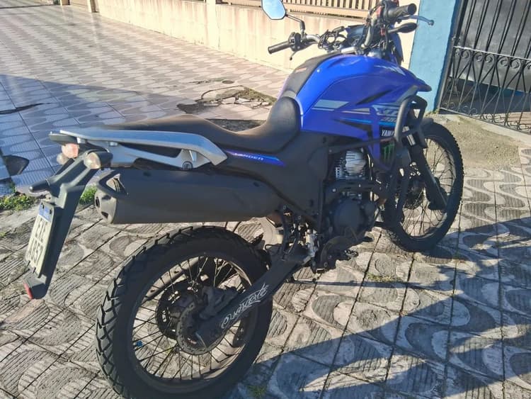 XTZ/Lander 250