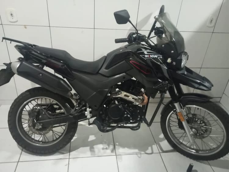 Vendo apenas 8 meses de uso