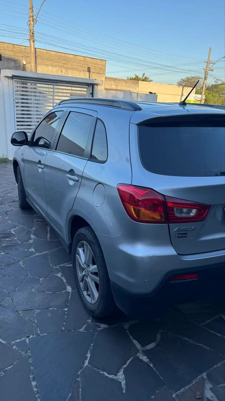 Mitsubishi ASX 2.0 16V 160cv Aut. 2012