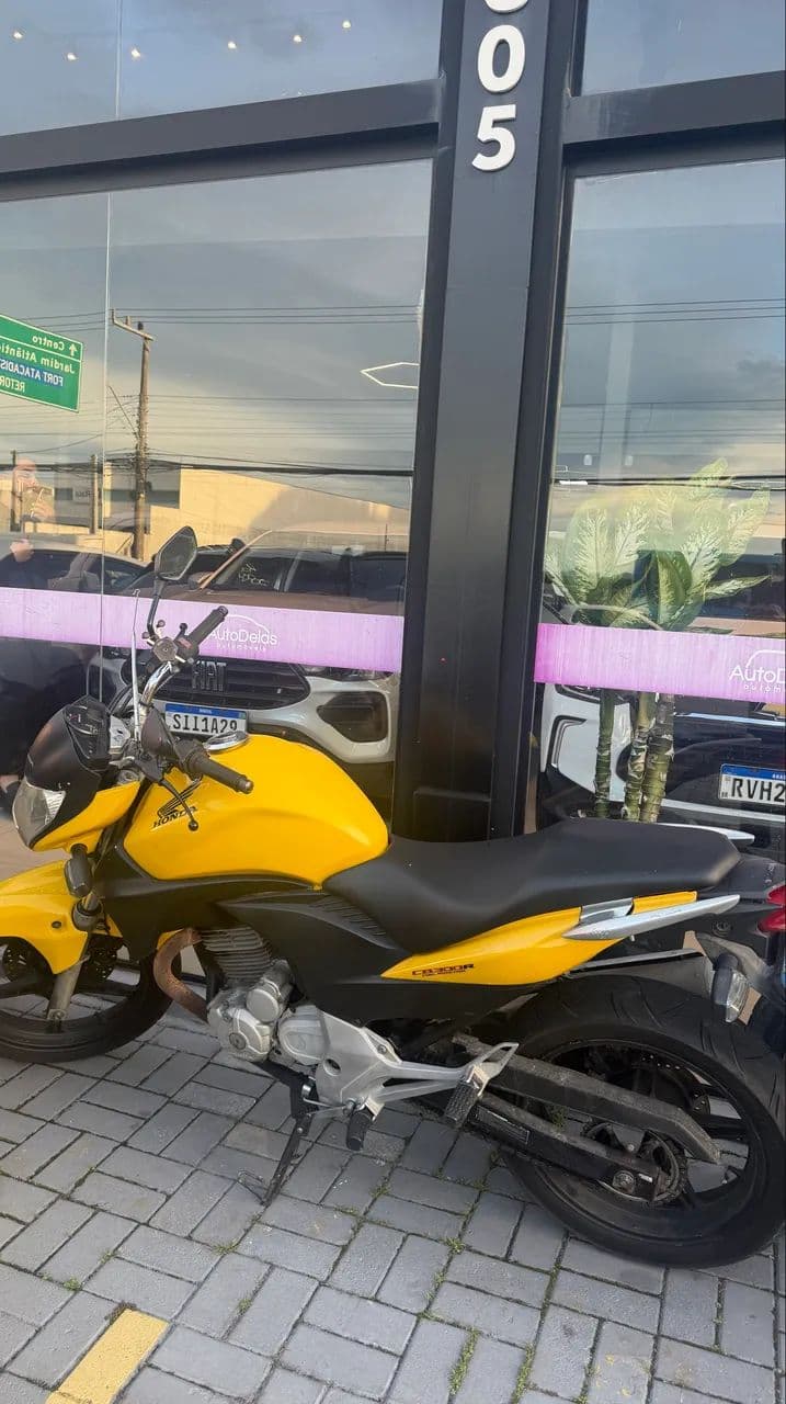 Honda Cb300 