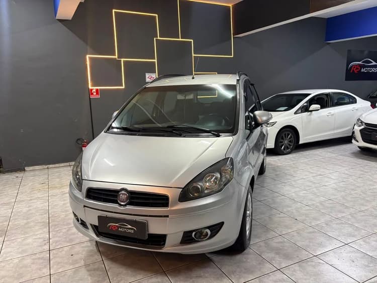Fiat Idea Attractive 1.4 Fire Flex 8V 5P 2011