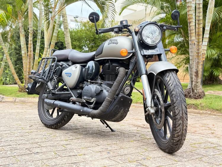 Vendo ou troco Royal Classic 350