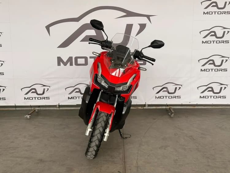 Honda Adv 150