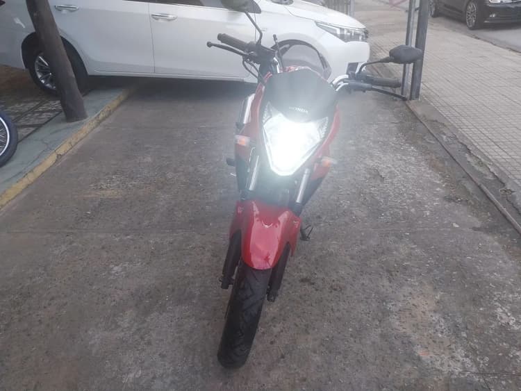 Honda CB 300R
