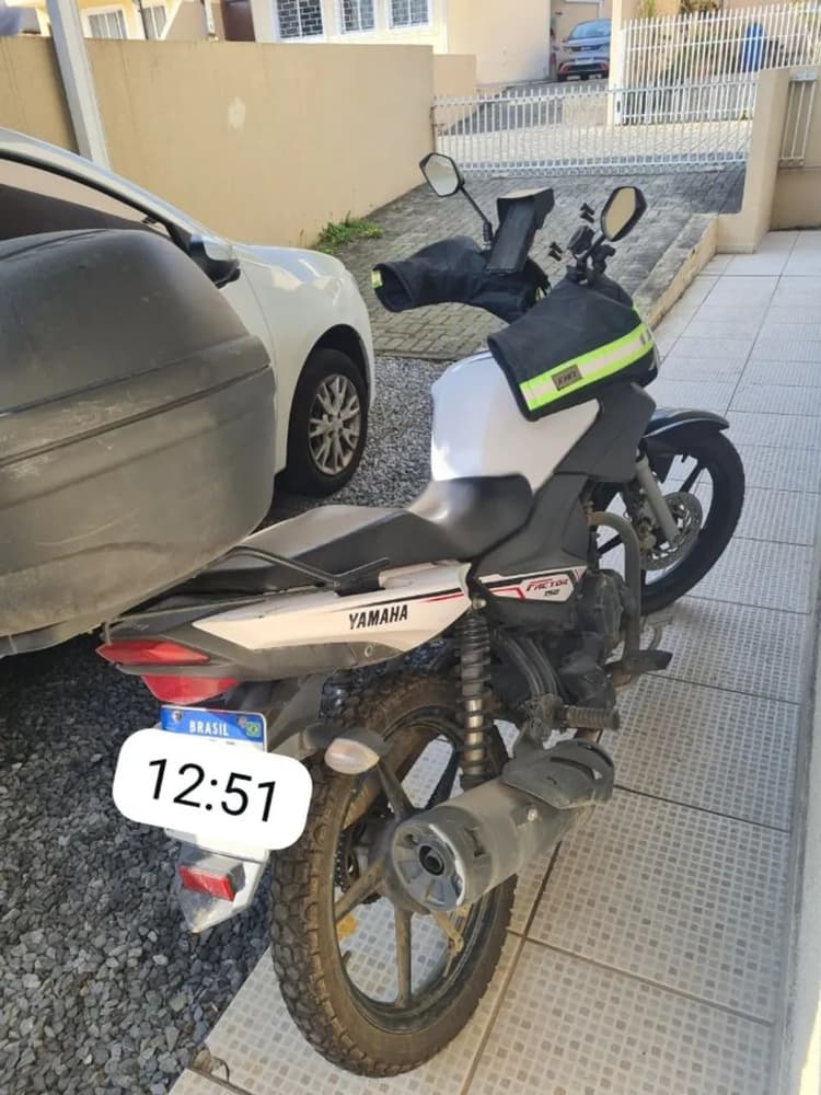 Vendo Factor 150 cc 21/22