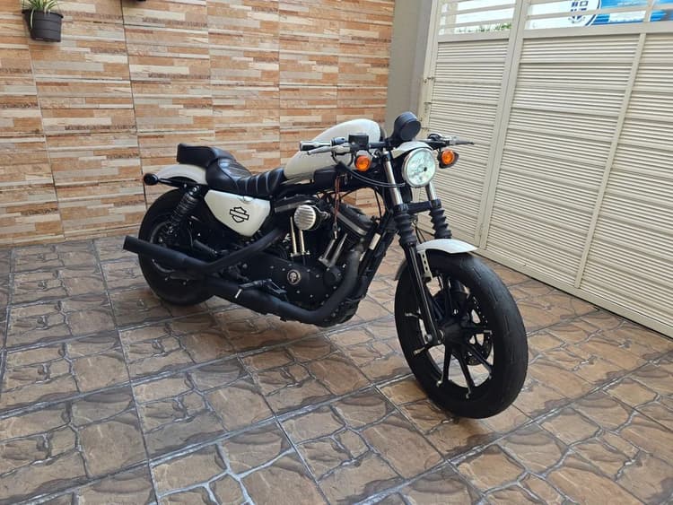  Harley Davidson Iron 883 impecável 