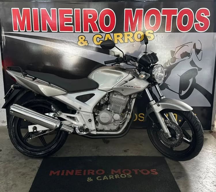 CBX 250 TWISTER