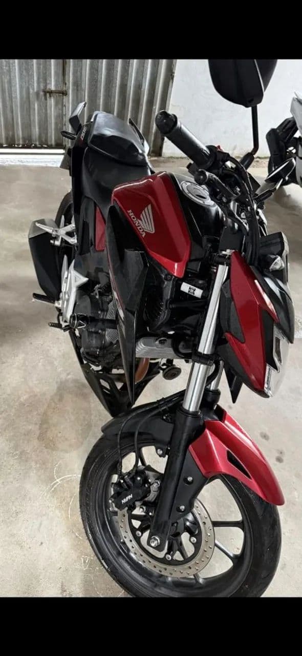 Cb 300 impecavel 