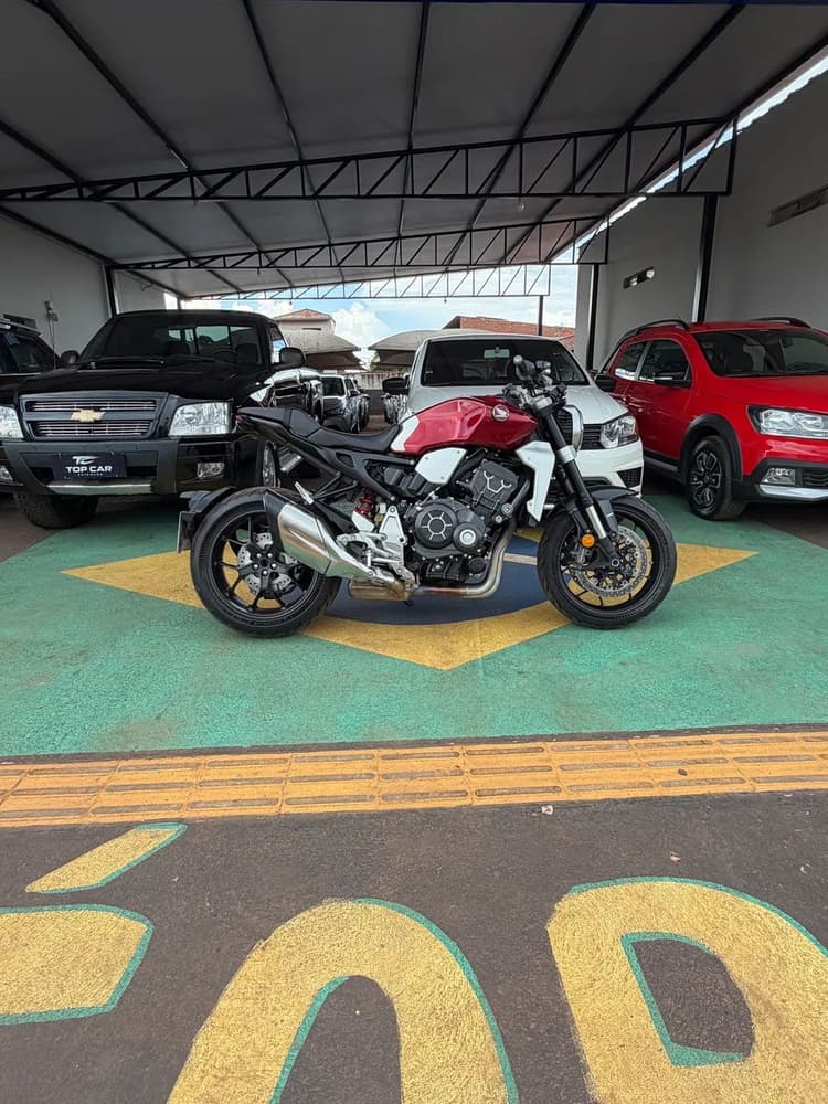 Honda CB 1000r 