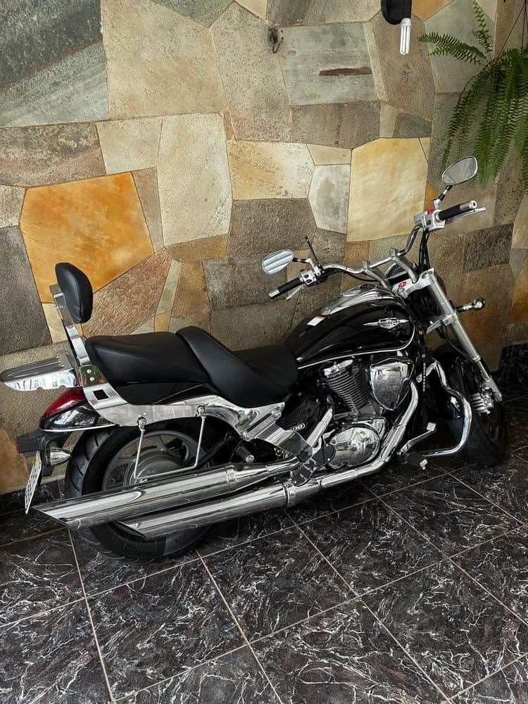 Boulevard M800 2013