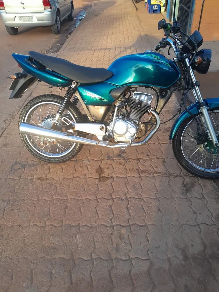 Vende-se essa cg 125