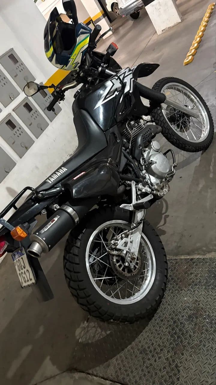 YAMAHA XT600E 1997 - DOCUMENTAÇÃO EM DIA