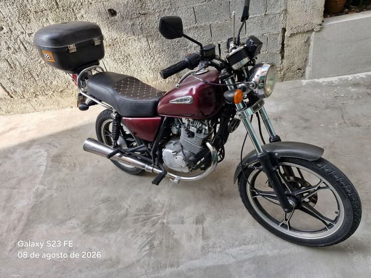 Intruder 125 