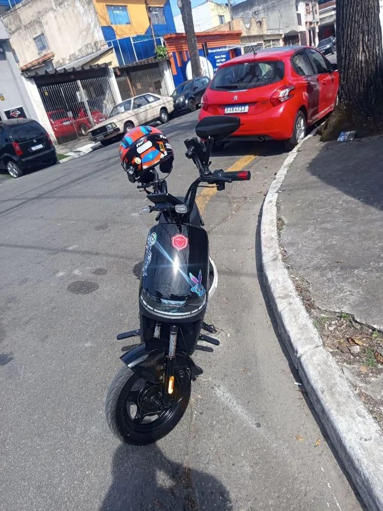 Moto elétrica 