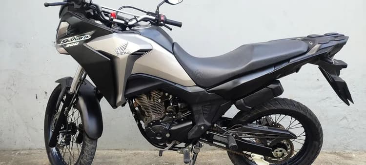 Sahara 300 moto impecavel 