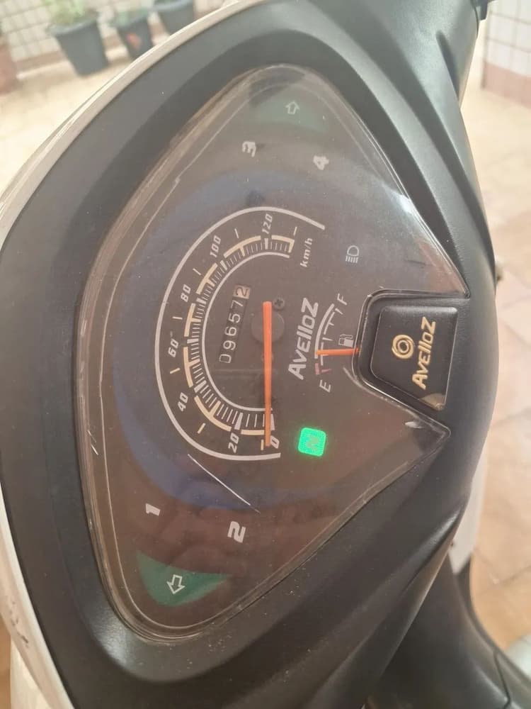 Avelloz 50 cc
