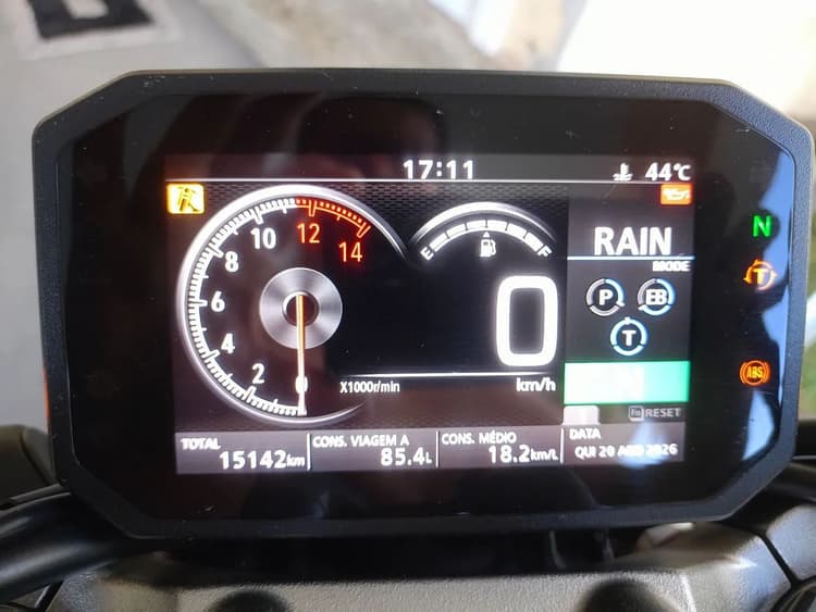 Vendo CB 1000r.