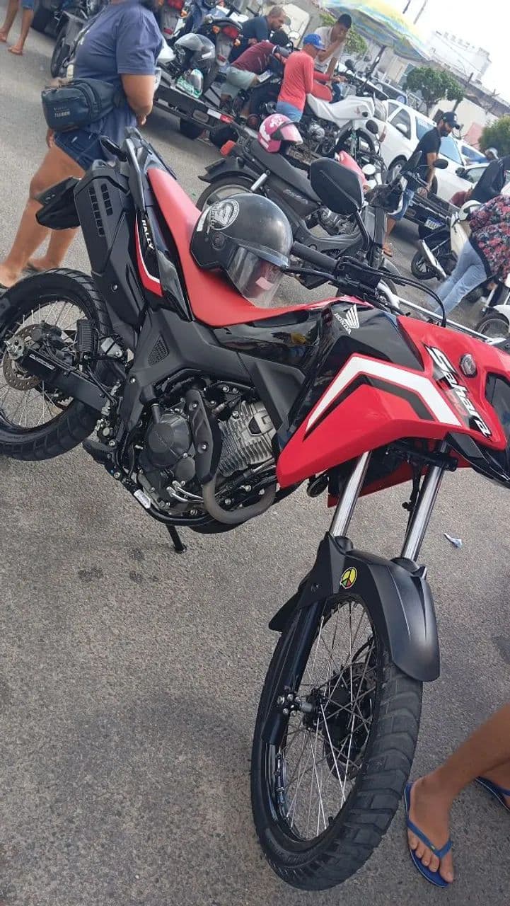 Vende-se Sahara 300 
