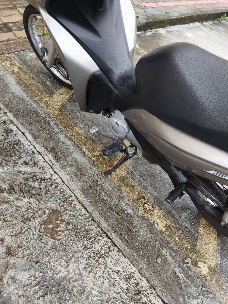 Moto de mulher