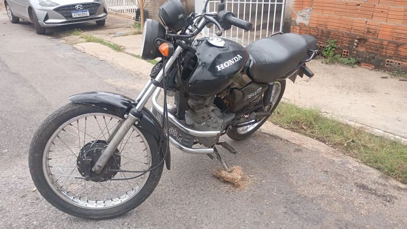 TITAN 125 